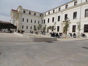 18 Centre Culturel
